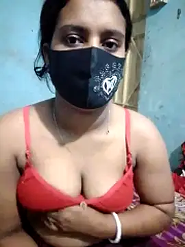 Snapshot of Hot8g chatting on November 2025 05:19:02 AM Hot8g online show from November 2025 05:19:02 AM