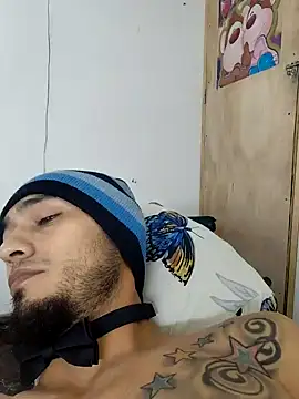 Snapshot of kmerlin chatting on November 2025 06:24:01 AM kmerlin online show from November 2025 06:24:01 AM
