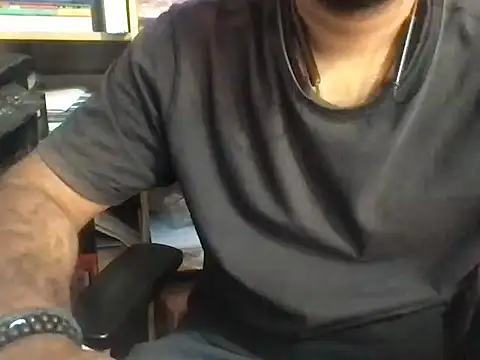 Snapshot of KingCobra_07 chatting on July 2026 09:07:02 AM KingCobra 07 online show from July 2026 09:07:02 AM