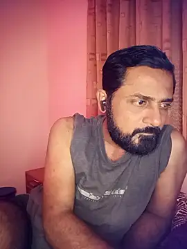 RubyEntity online show from November 2025 02:57:02 PM