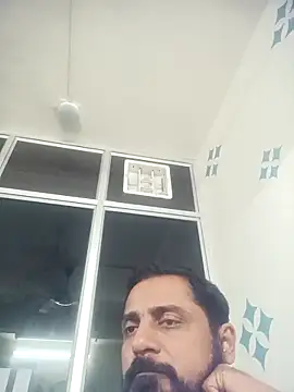 RubyEntity online show from November 2025 07:46:02 AM