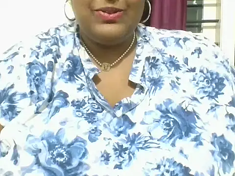 hootypriya online show from February 2026 01:33:02 PM