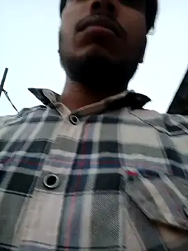 sageer097 online show from November 2025 11:42:02 AM