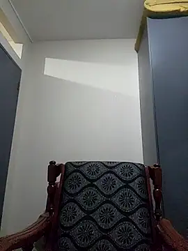 Mommy Sienna online show from November 2025 05:01:02 PM