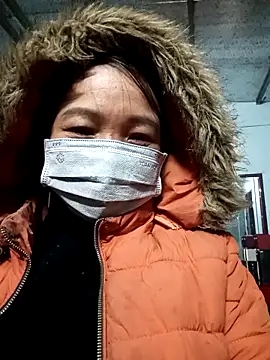 Snapshot of Sasu-u chatting on November 2025 02:49:02 PM Sasu-u online show from November 2025 02:49:02 PM