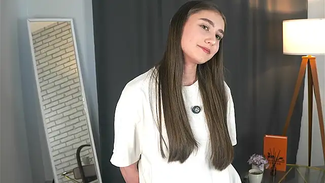 AriannaSemke online show from November 2025 04:02:02 AM