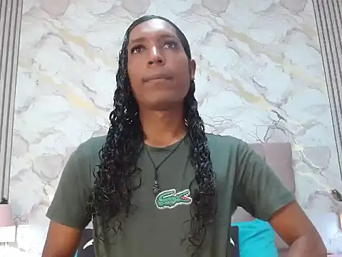 MiaCoock online show from January 2026 01:05:02 PM