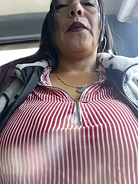 misshot 02 online show from December 2025 05:42:02 PM