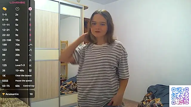 AlissaGerardo online show from December 2025 02:11:01 PM