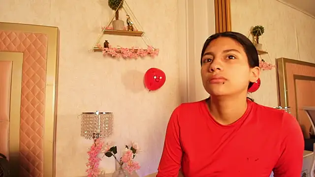 Madhison 5 online show from February 2026 12:12:01 PM