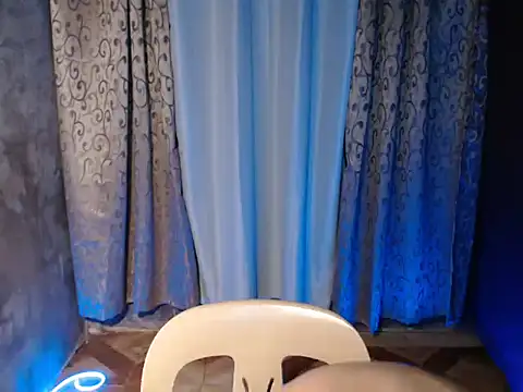 Urhotsilverboy online show from February 2026 12:36:01 PM