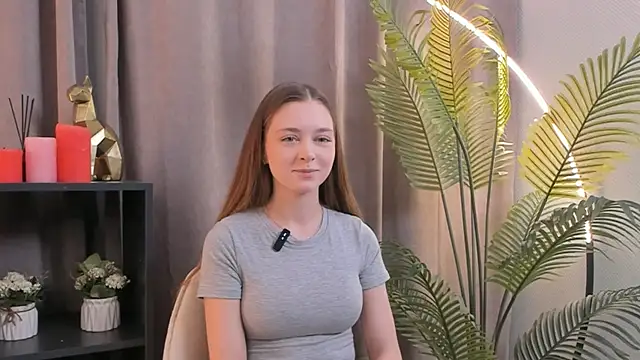 Snapshot of AnhMounkes chatting on November 2025 07:19:01 AM AnhMounkes online show from November 2025 07:19:01 AM