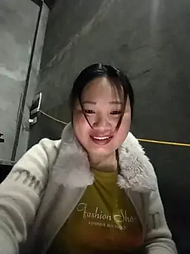 Snapshot of MINSSA502 chatting on February 2026 11:43:02 PM MINSSA502 online show from February 2026 11:43:02 PM