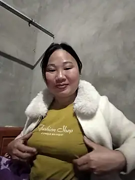 Snapshot of MINSSA502 chatting on February 2026 09:35:01 PM MINSSA502 online show from February 2026 09:35:01 PM