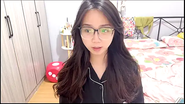 Hmm 0303 online show from April 2026 03:39:01 PM