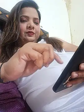 Adorable Jannet online show from November 2025 05:39:02 AM