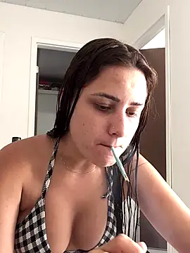 BrazilianAndre online show from November 2025 05:35:01 PM