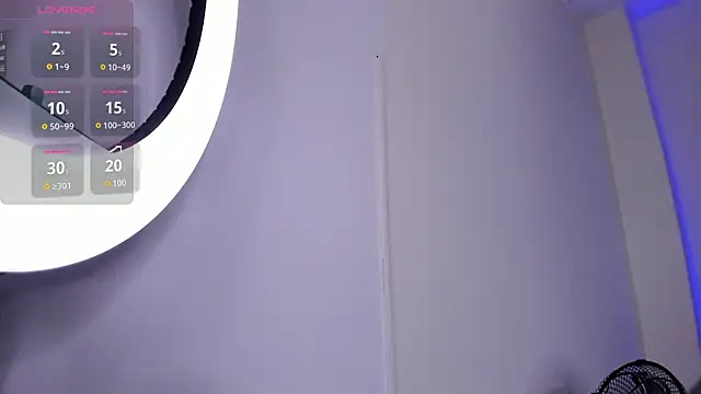 Nyra lux16 online show from November 2025 06:46:01 AM