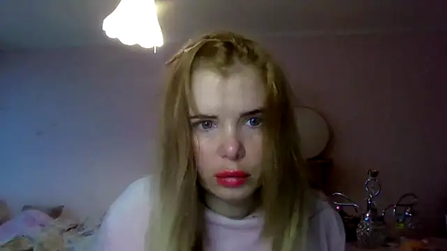 HornyElena online show from December 2025 02:35:02 PM