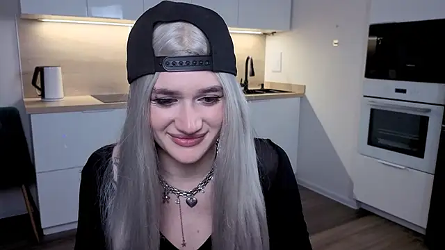 eshleeygreen online show from December 2025 03:43:02 PM