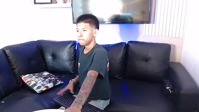 Tessachains 2  online show from January 2026 03:31:01 AM