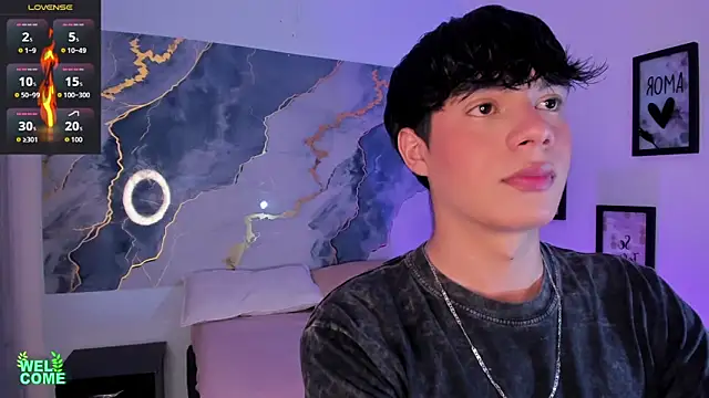 Isaac Kurtt online show from November 2025 07:25:01 PM