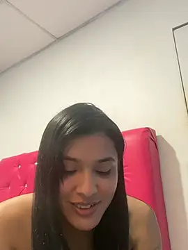 Snapshot of Chiquinquira3 chatting on April 2026 04:06:02 AM Chiquinquira3 online show from April 2026 04:06:02 AM