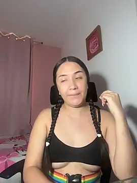 Snapshot of Melody_Spencer26 chatting on May 2026 05:34:02 PM Melody Spencer26 online show from May 2026 05:34:02 PM
