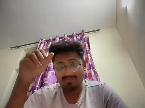 Snapshot of Your_yash2 chatting on November 2025 04:30:02 PM Your yash2 online show from November 2025 04:30:02 PM