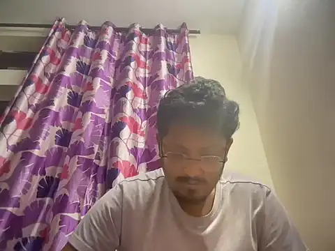 Snapshot of Your_yash2 chatting on November 2025 12:37:02 PM Your yash2 online show from November 2025 12:37:02 PM