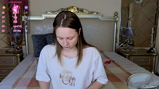 HolyBabyDoll online show from December 2025 11:52:01 AM