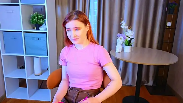 Snapshot of VernonSierras chatting on November 2025 04:01:02 AM VernonSierras online show from November 2025 04:01:02 AM