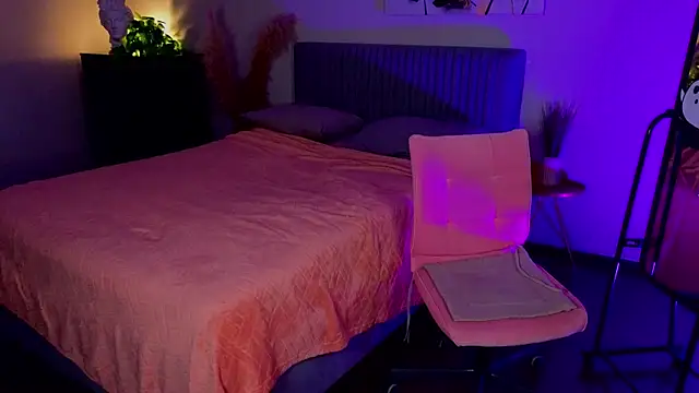 Snapshot of Jinxed_Blue chatting on November 2025 02:28:01 PM Jinxed Blue online show from November 2025 02:28:01 PM