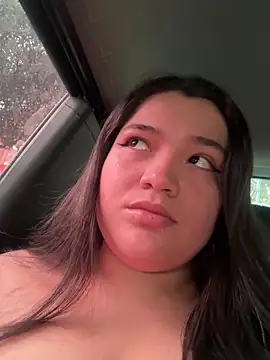 sweetmuslim01 online show from December 2025 07:31:02 PM