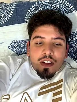 Bbbtro online show from November 2025 09:26:02 PM