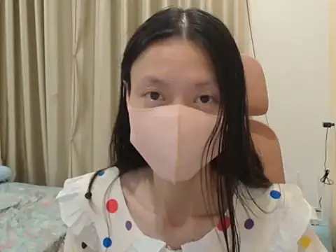 Lil-Cherries online show from January 2026 05:49:02 PM