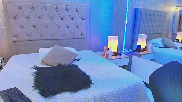 EmylyTaylor FG online show from January 2026 11:47:01 AM