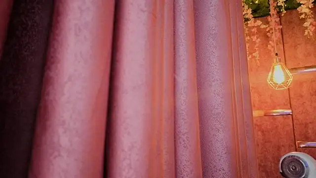 AuroraLanee  online show from January 2026 07:29:01 PM