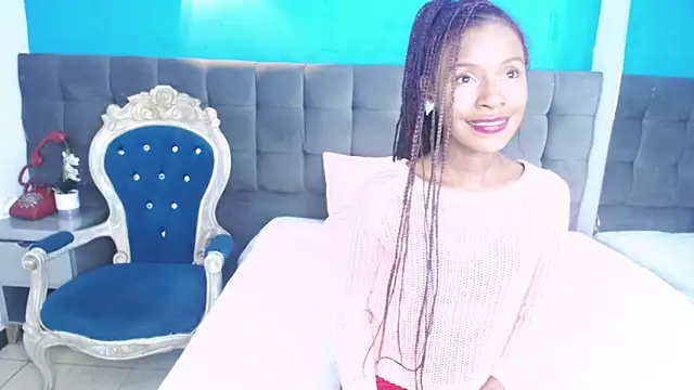 Snapshot of Aliis_Love chatting on November 2025 05:05:01 AM Aliis Love online show from November 2025 05:05:01 AM