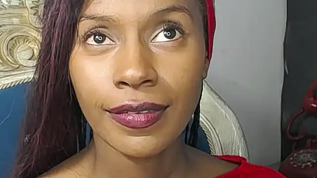 Aliis Love online show from November 2025 04:33:02 AM