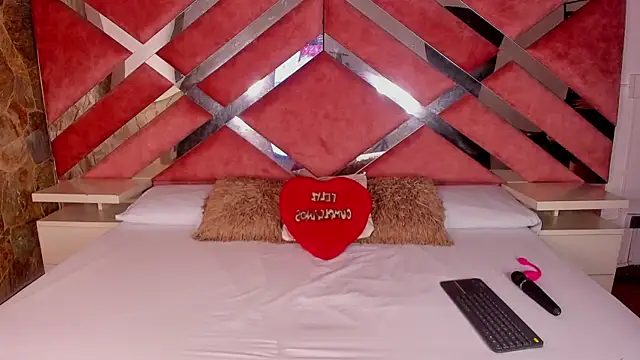 Lily Queen30 online show from January 2026 08:01:01 PM