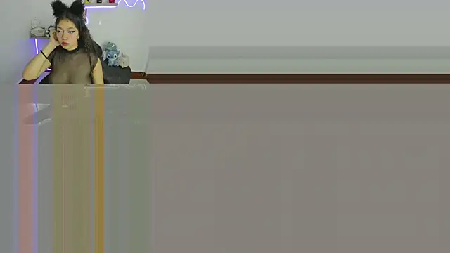 Snapshot of Hinata_sweet chatting on November 2025 05:18:02 AM Hinata sweet online show from November 2025 05:18:02 AM