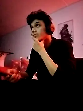 Karmicpleasures  online show from November 2025 04:35:01 PM