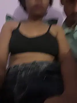 Snapshot of horny_sanya_cpl chatting on November 2025 10:04:02 AM horny sanya cpl online show from November 2025 10:04:02 AM