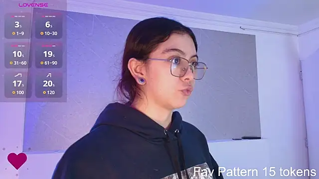 Lilith rose6 online show from February 2026 01:11:01 PM