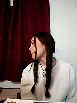  Pariiss online show from February 2026 12:42:01 AM