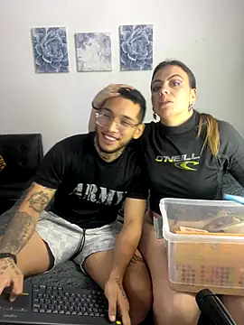 ariannawil online show from November 2025 12:10:01 AM