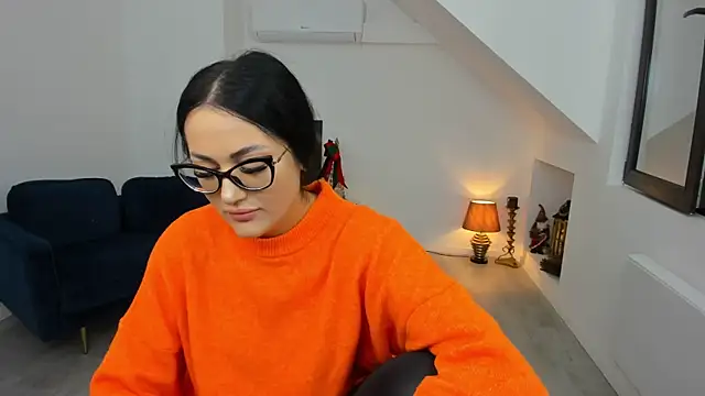 AnyaEvy online show from December 2025 05:02:02 AM