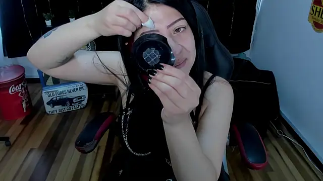 Snapshot of Halley_Ravenn chatting on July 2026 04:23:02 PM Halley Ravenn online show from July 2026 04:23:02 PM