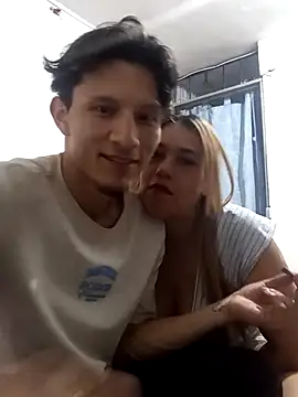 xXAndreyAndMariaXx online show from November 2025 12:11:02 AM